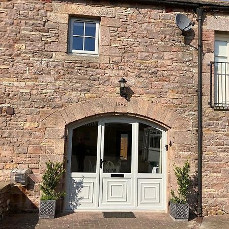 Westwood Barn Holiday Let Brough Sowerby Eksteriør billede