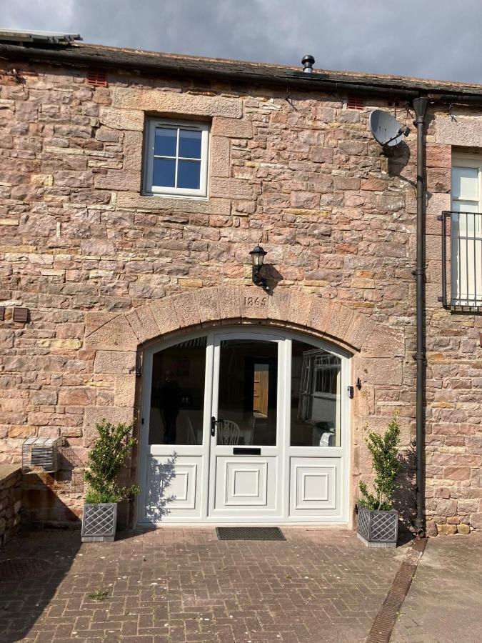 Westwood Barn Holiday Let Brough Sowerby Eksteriør billede