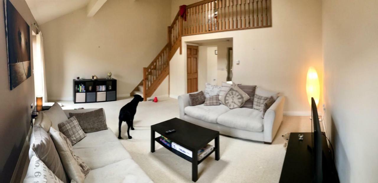 Westwood Barn Holiday Let Brough Sowerby Eksteriør billede